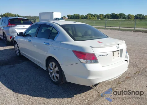 2010 Honda Accord 3.5 Ex-L z USA, uszkodzony, nr VIN 1HGCP3F85AA006686